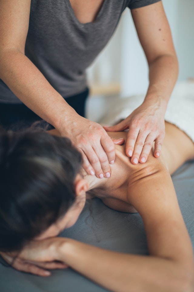strained muscle massage